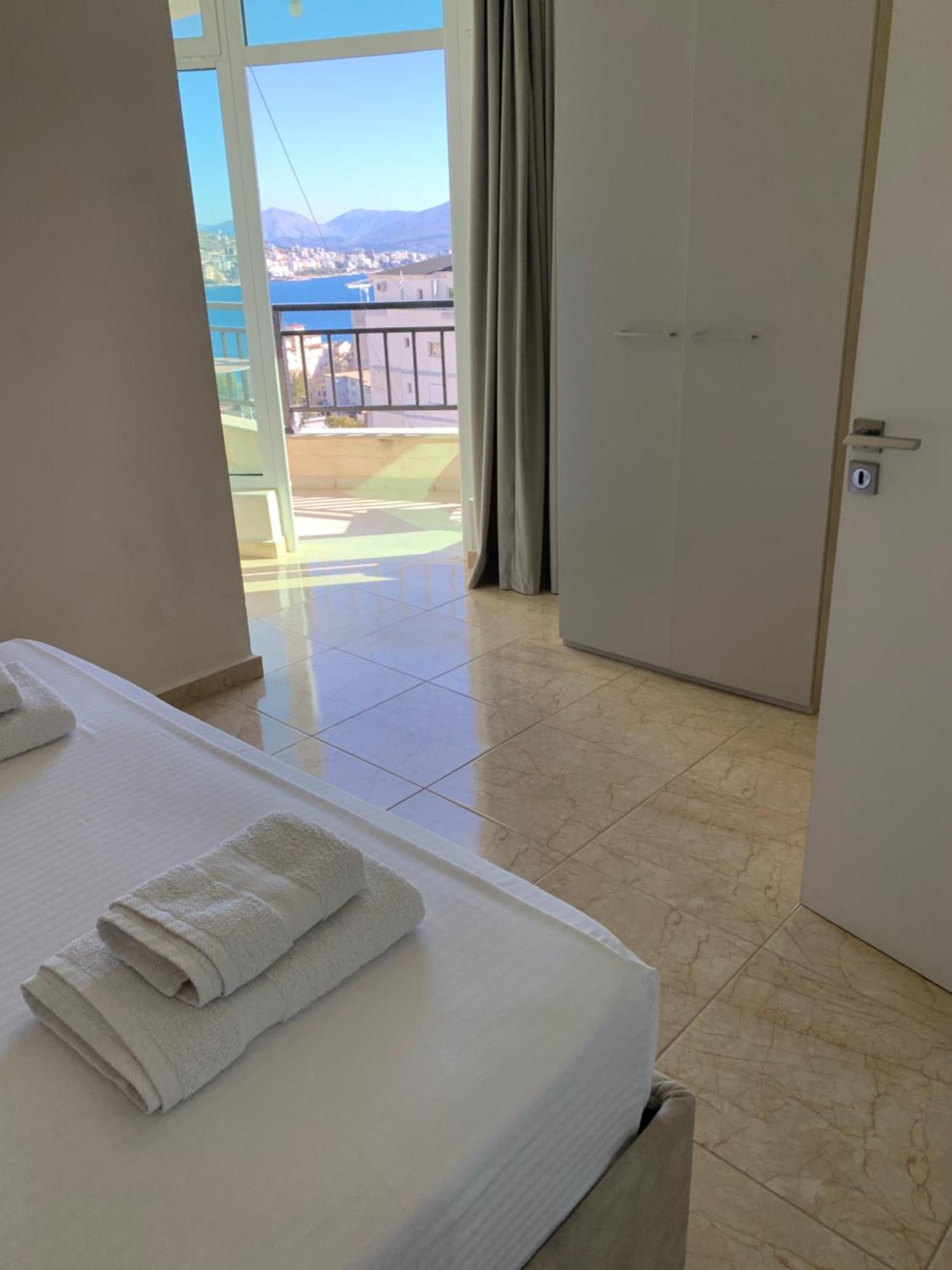 Guest - Sea Breeze Apartments Saranda Extérieur photo