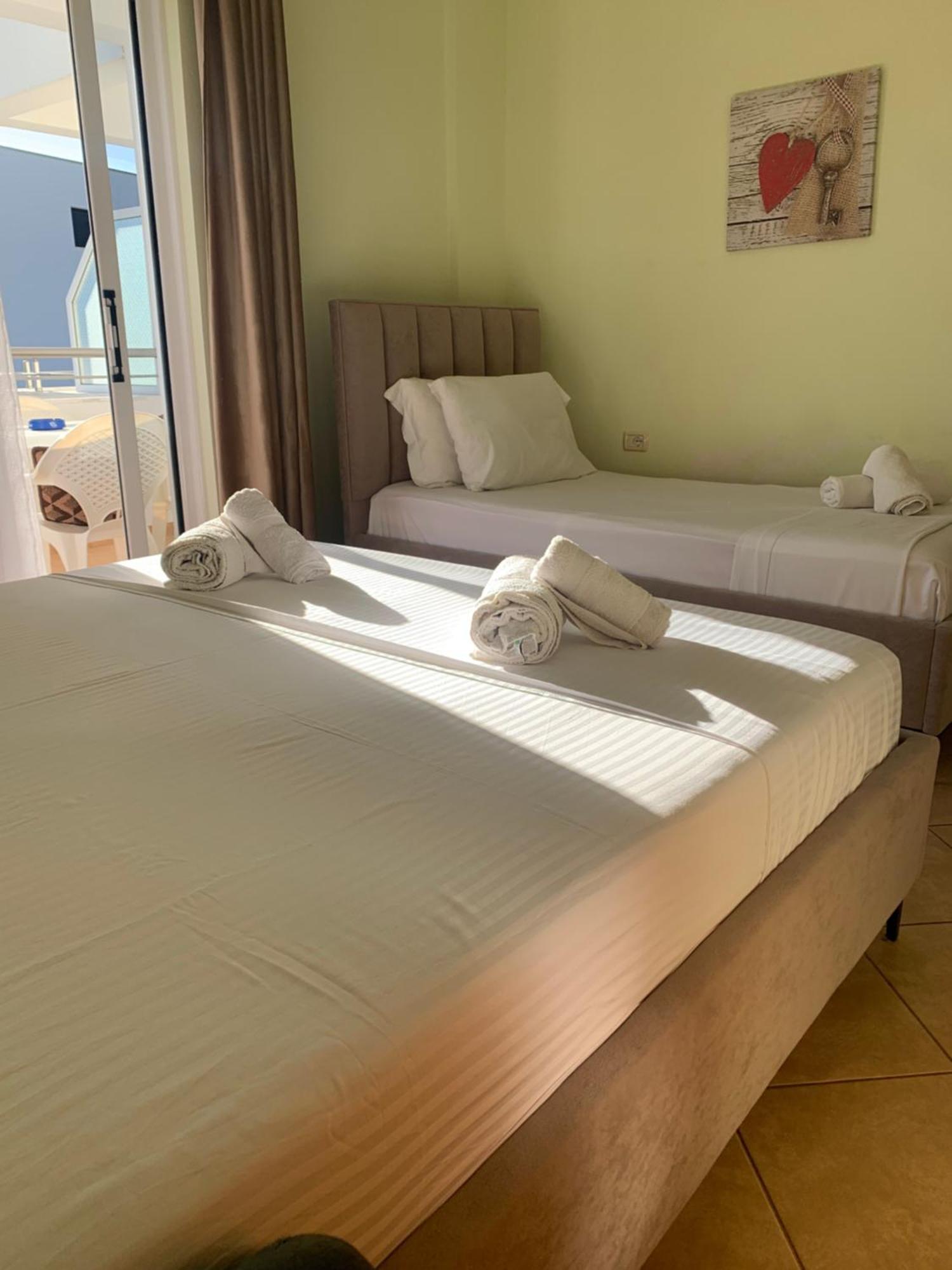 Guest - Sea Breeze Apartments Saranda Extérieur photo